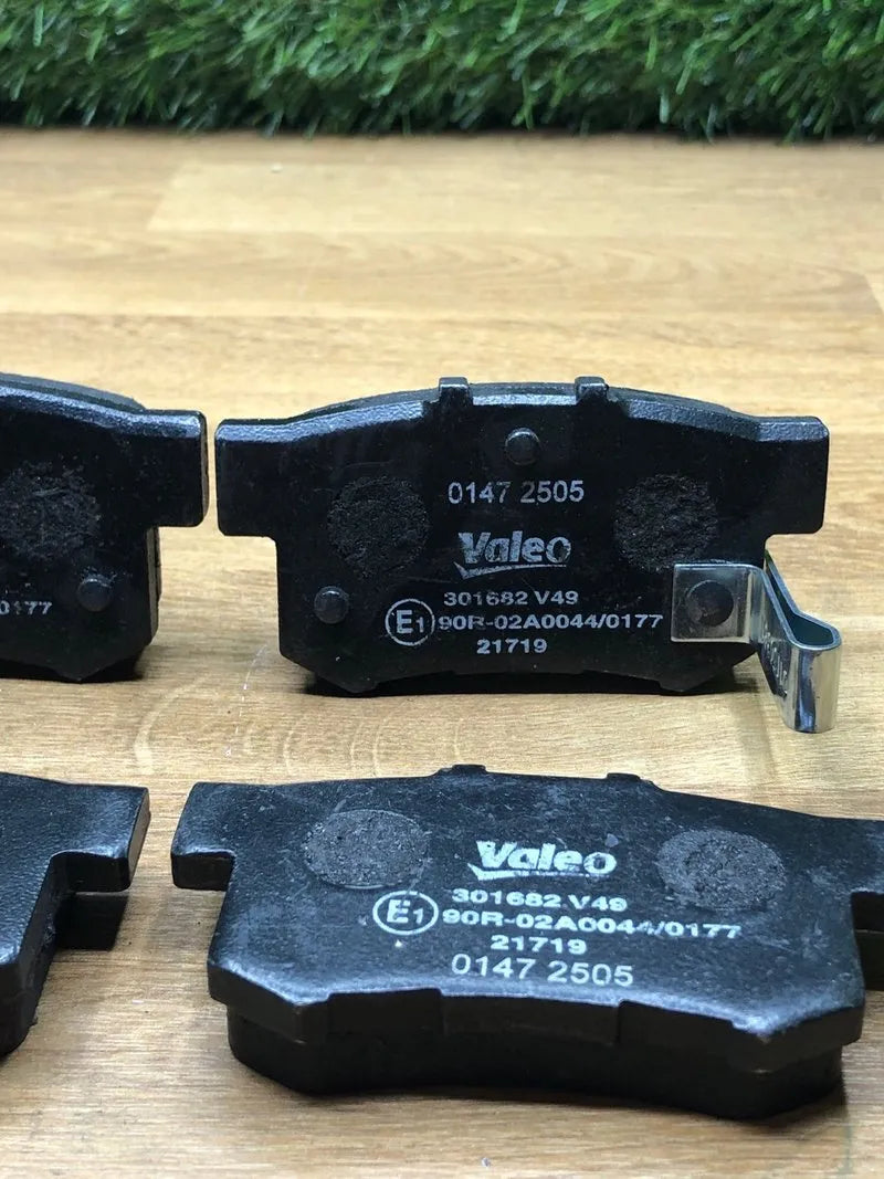 Pastillas de freno Essential VALEO