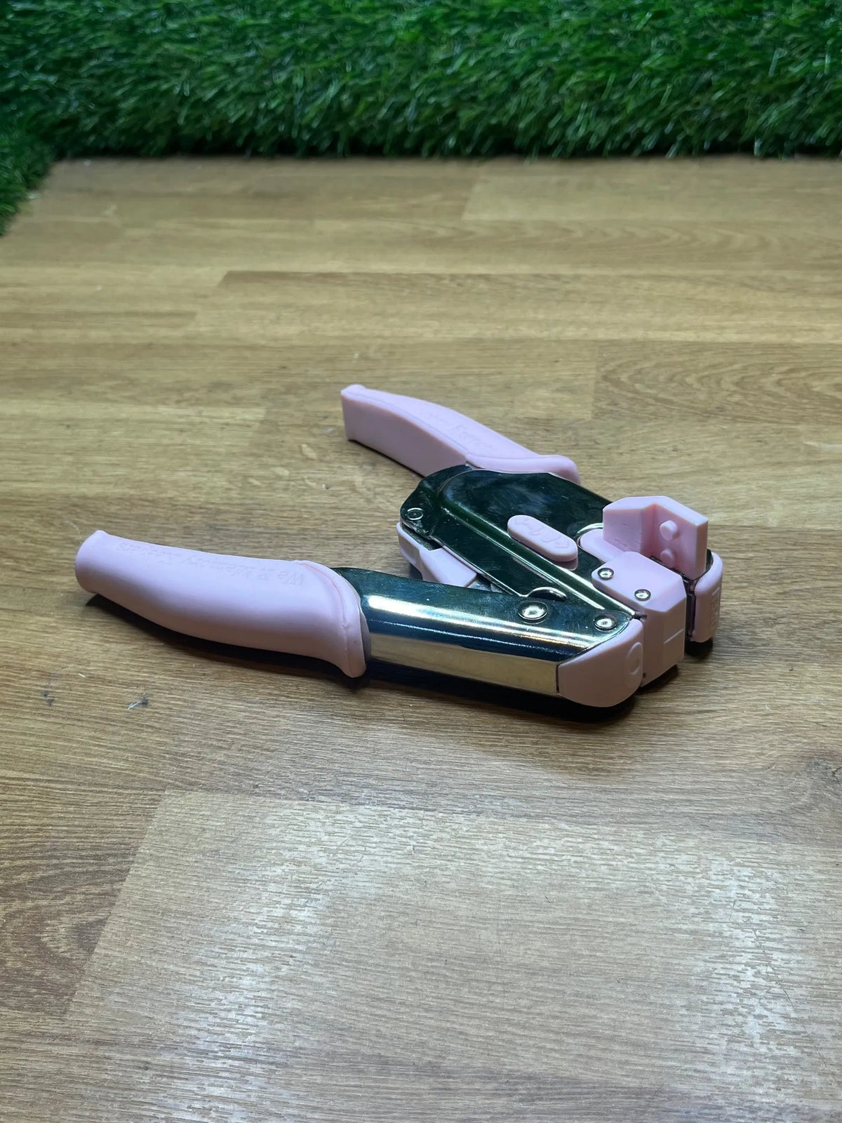 Perforadora Manual Rosa We R