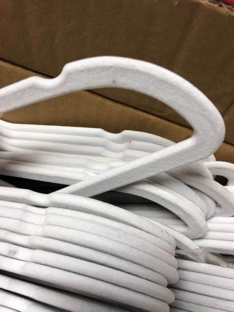 Perchas de terciopelo - Amazon Basics