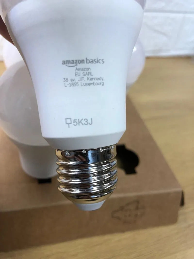 Bombilla LED - Amazon Basics