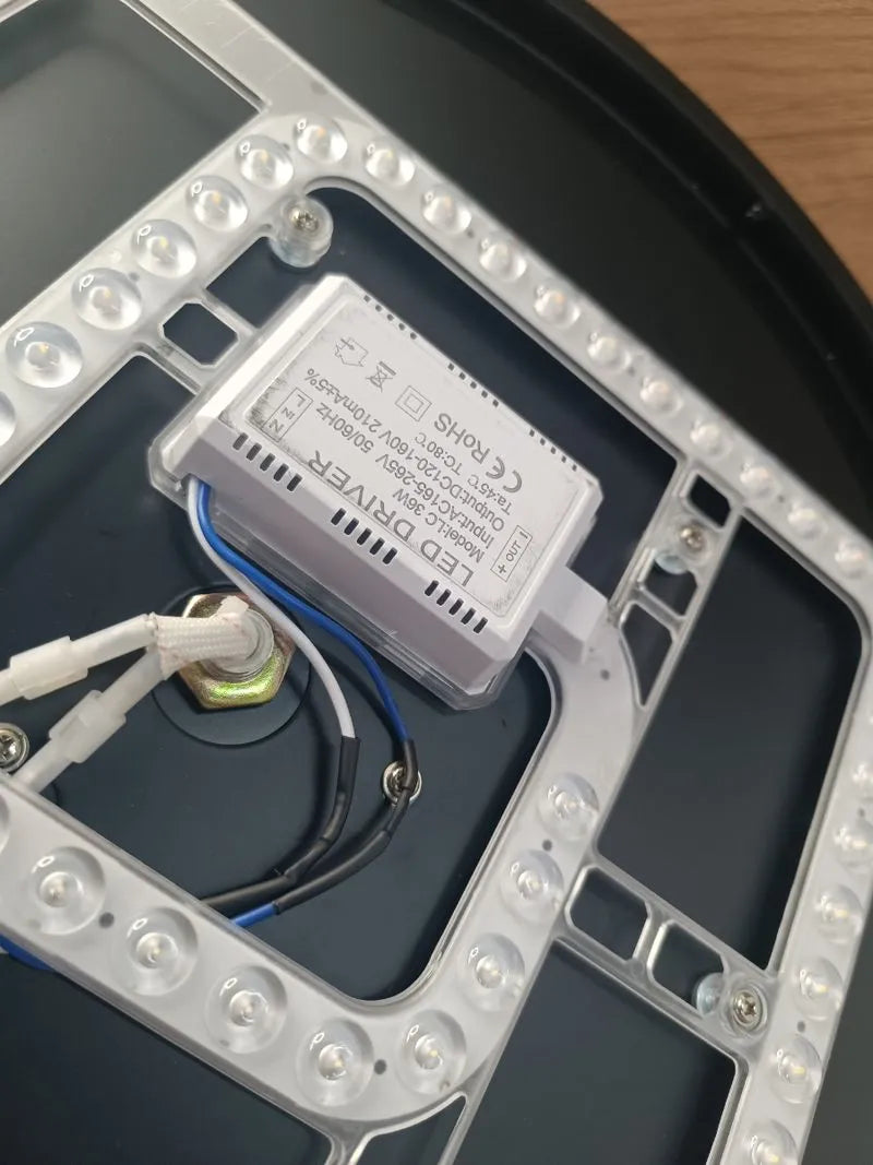 Ventilador de Techo con Aspas Retráctites y Lámpar