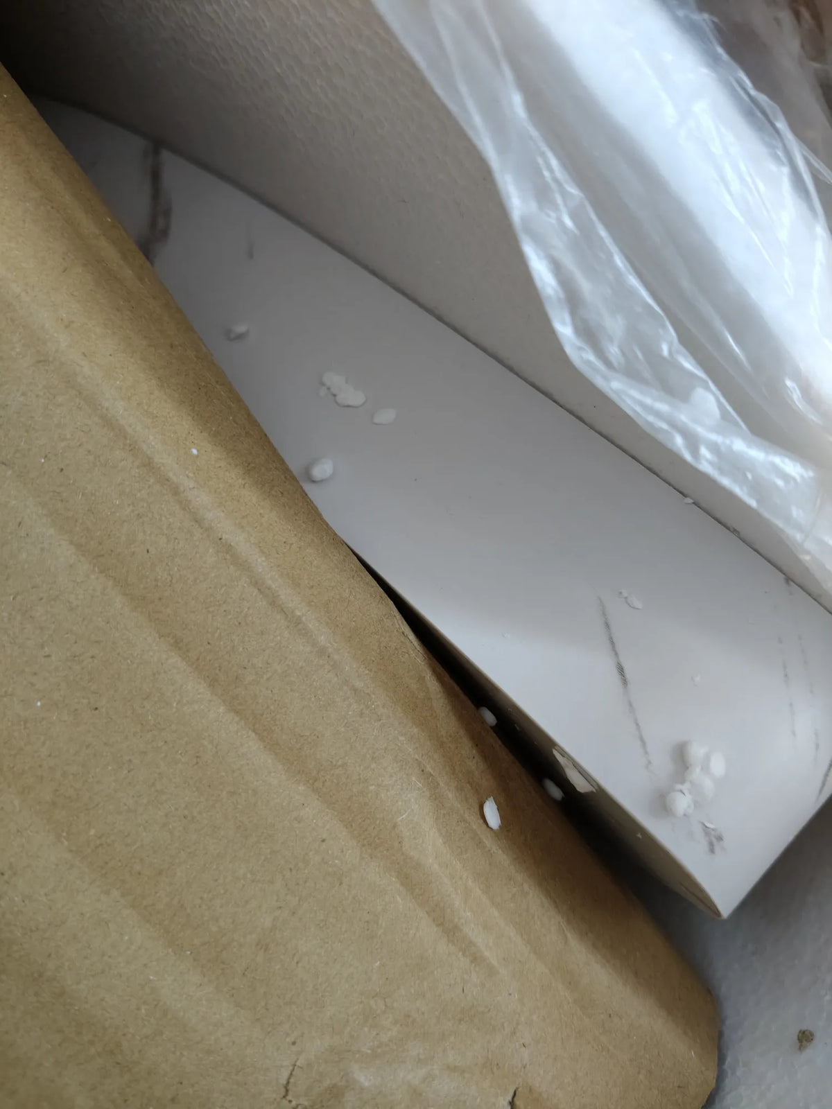 Mesa consola dorada