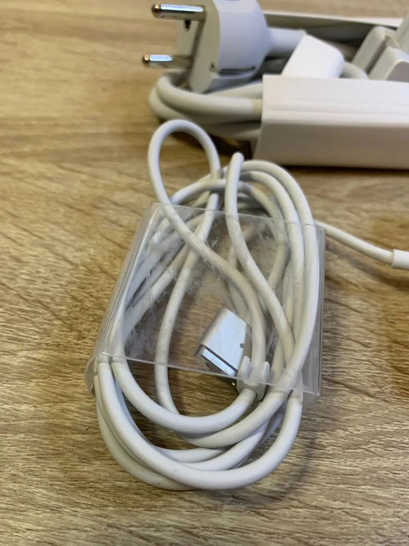Adaptador de Corriente 45 vatios Apple MagSafe 2