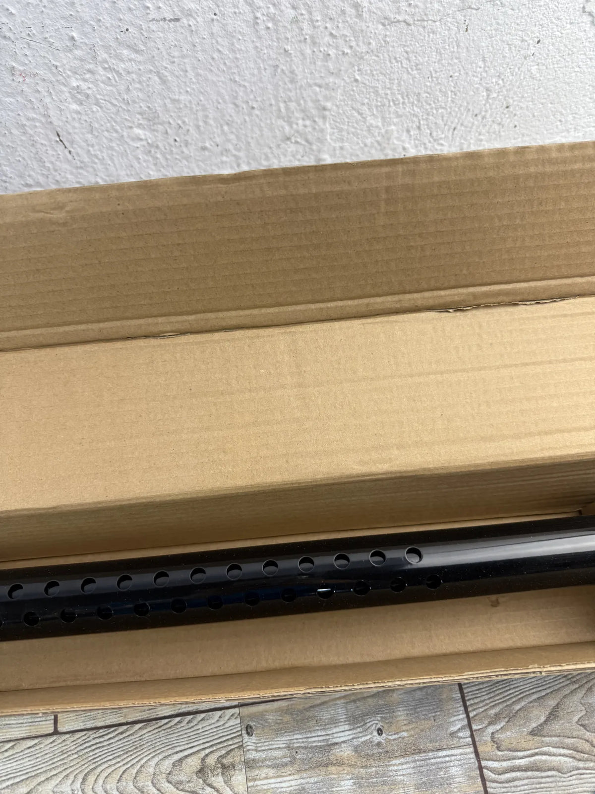Barra de seguridad ajustable - AmazonBasics