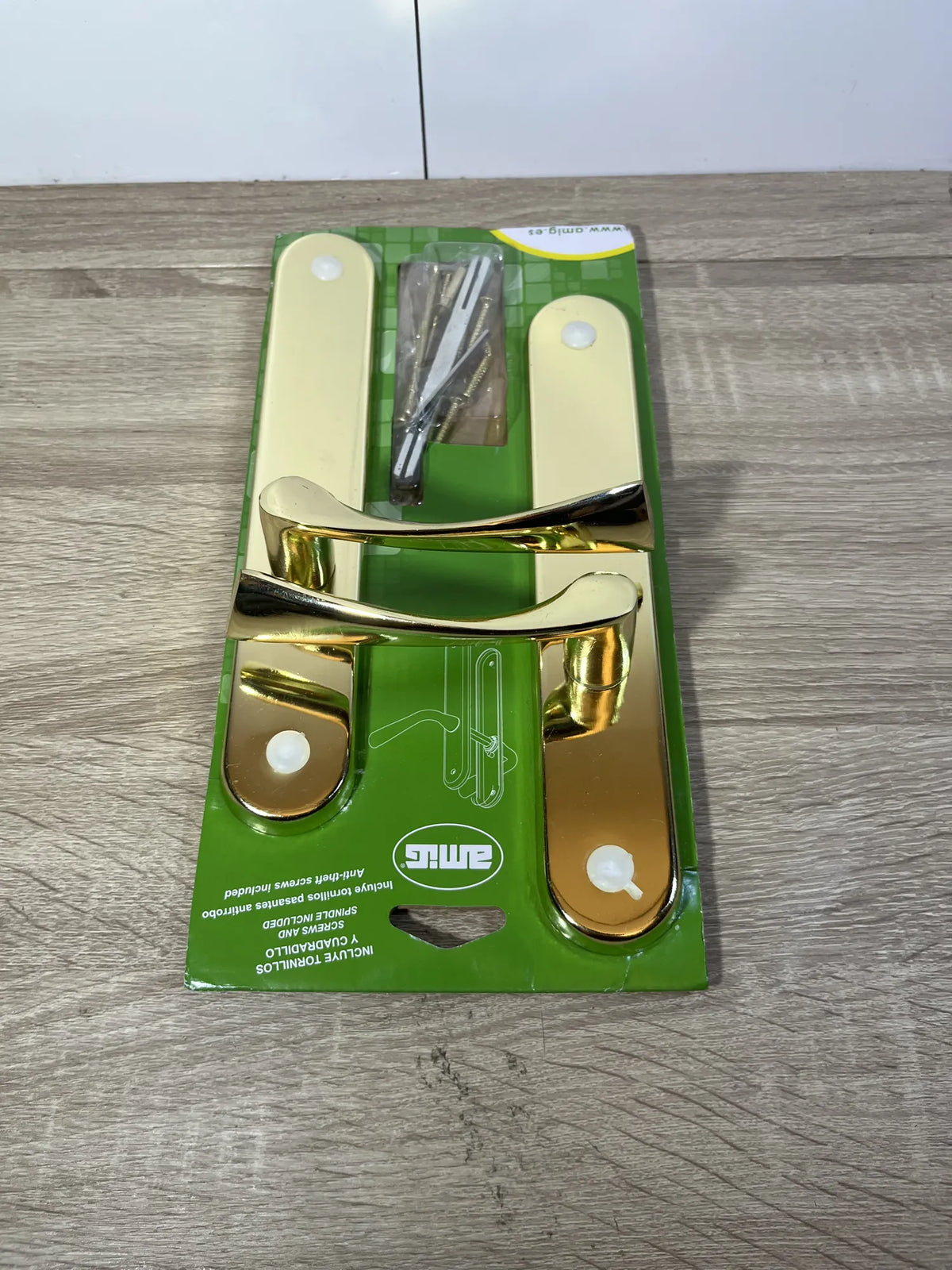 Juego de 2 Manillas para Puertas Amig