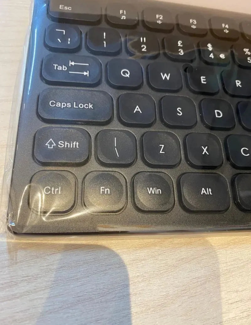 Teclado y ratón inalámbricos