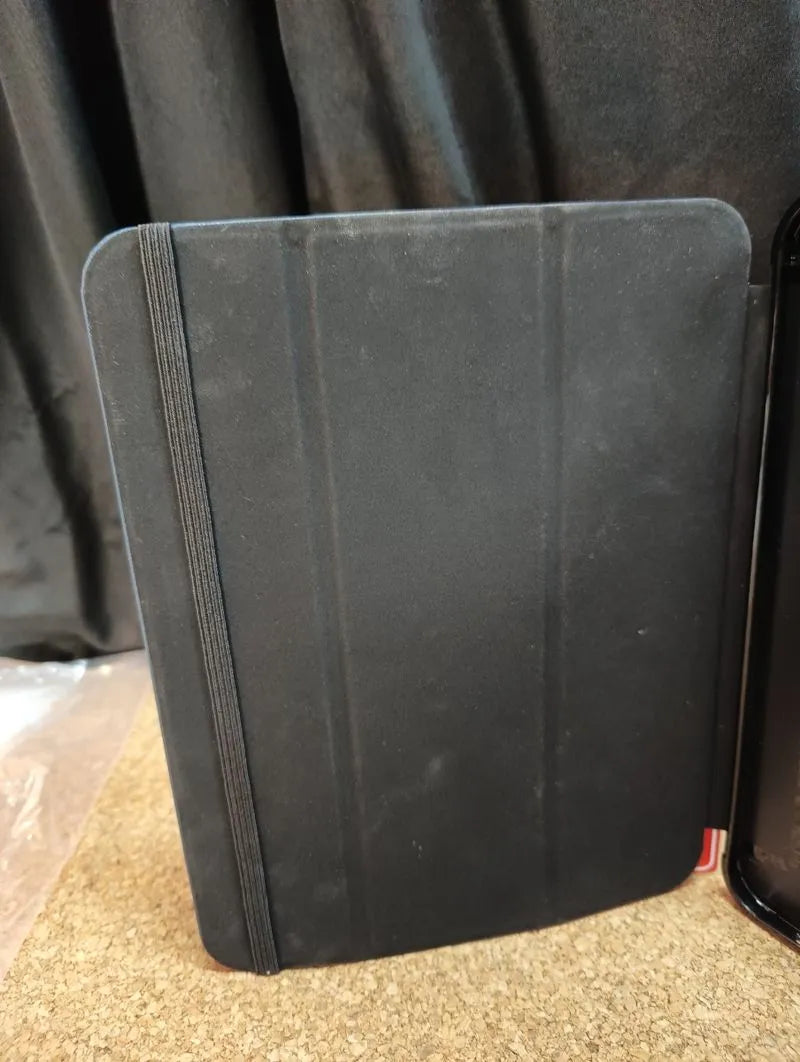 Funda React Folio para iPad 10.9 Pulgadas