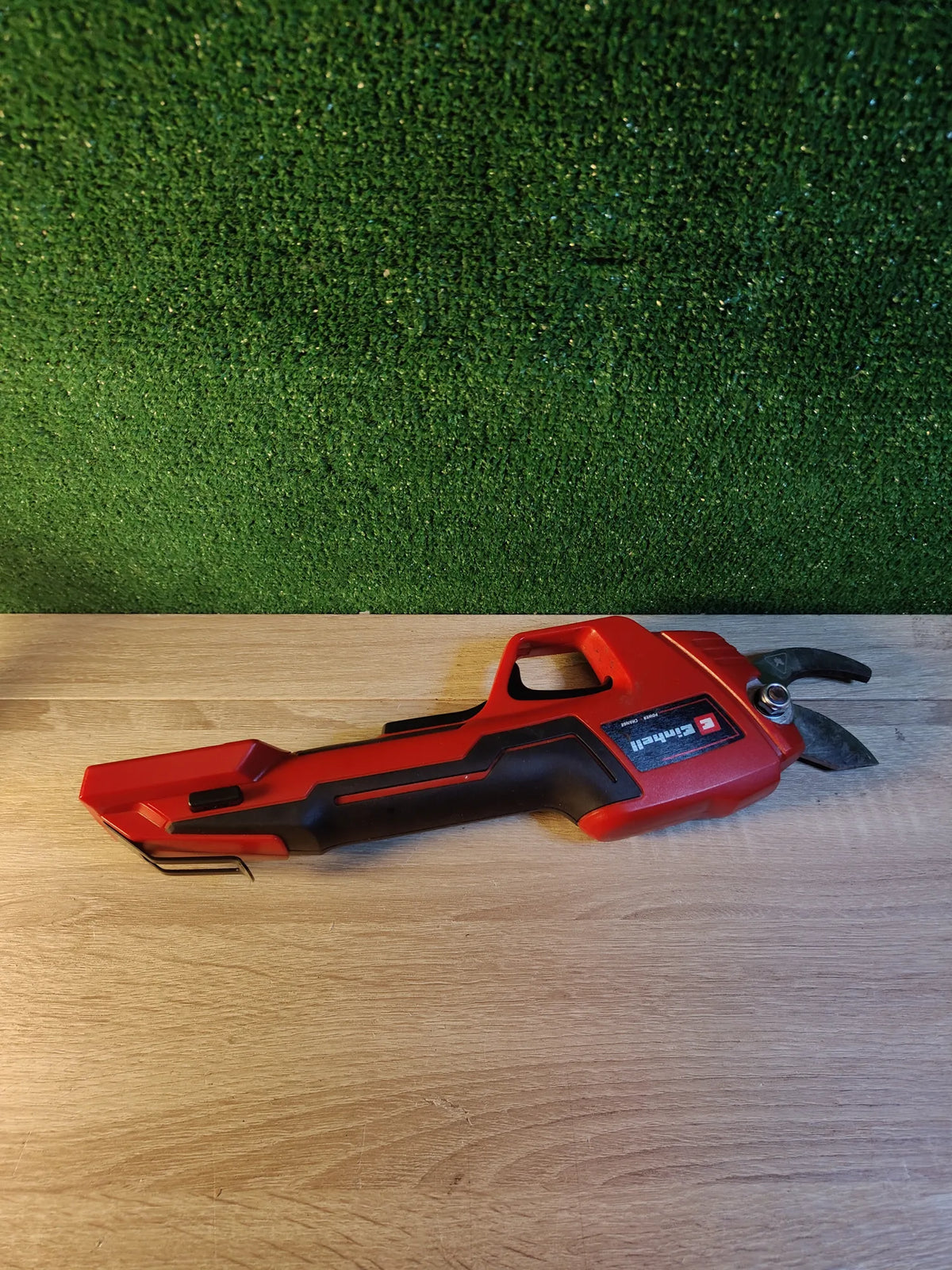 Cortarramas con batería Einhell