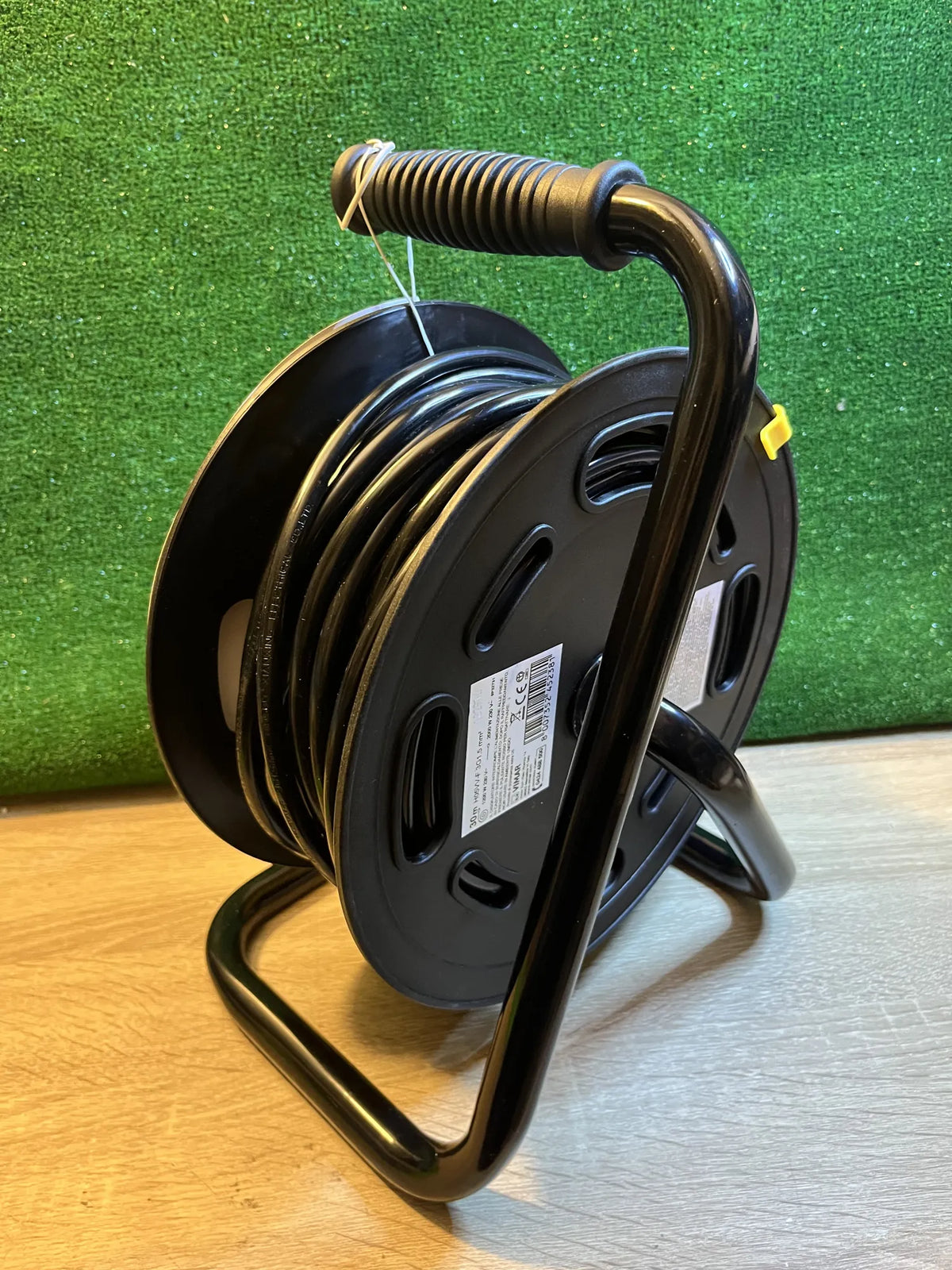 Carrete salidas universales Vimar