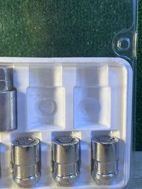 Tuercas Antirrobo de Ruedas McGard