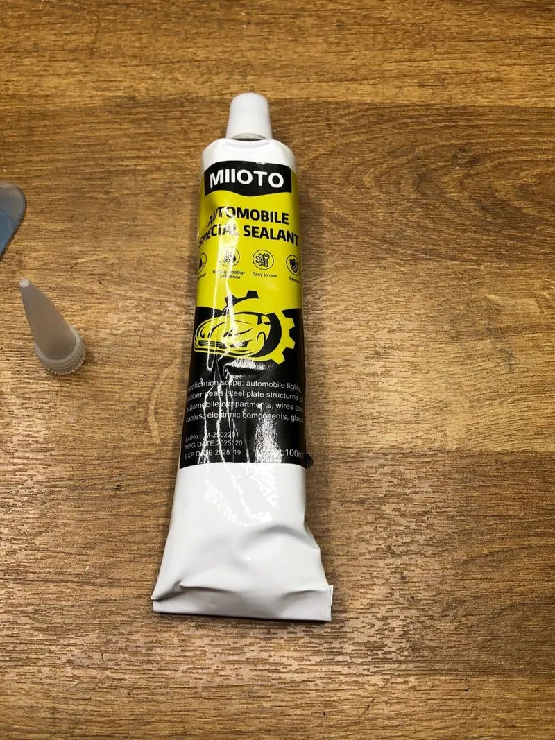 Silicona Negra para Coche Miioto