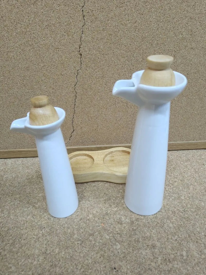 Vinagrera aceitera de porcelana Olympia Whiteware
