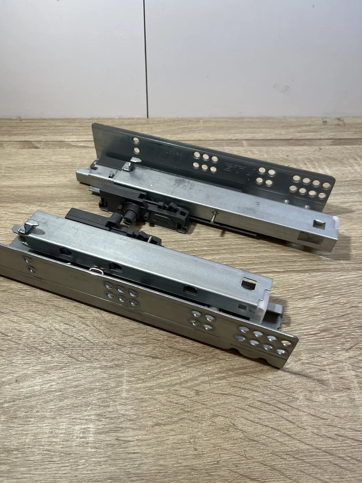 Guías Correderas para Cajones GTV