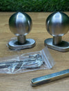 Juego de Pomos Fijos Redondos para Puertas Amig