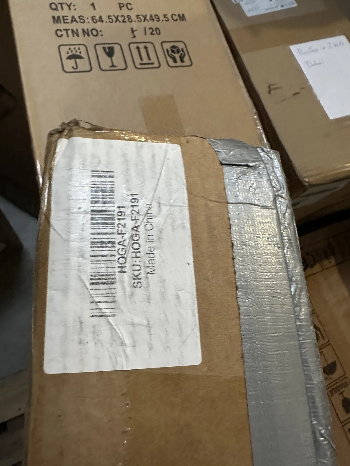 Mesa auxiliar de madera