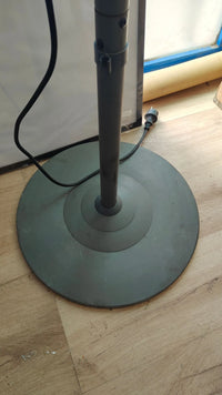 Calefactor halógeno de pie o pared para exterior con 2000 W