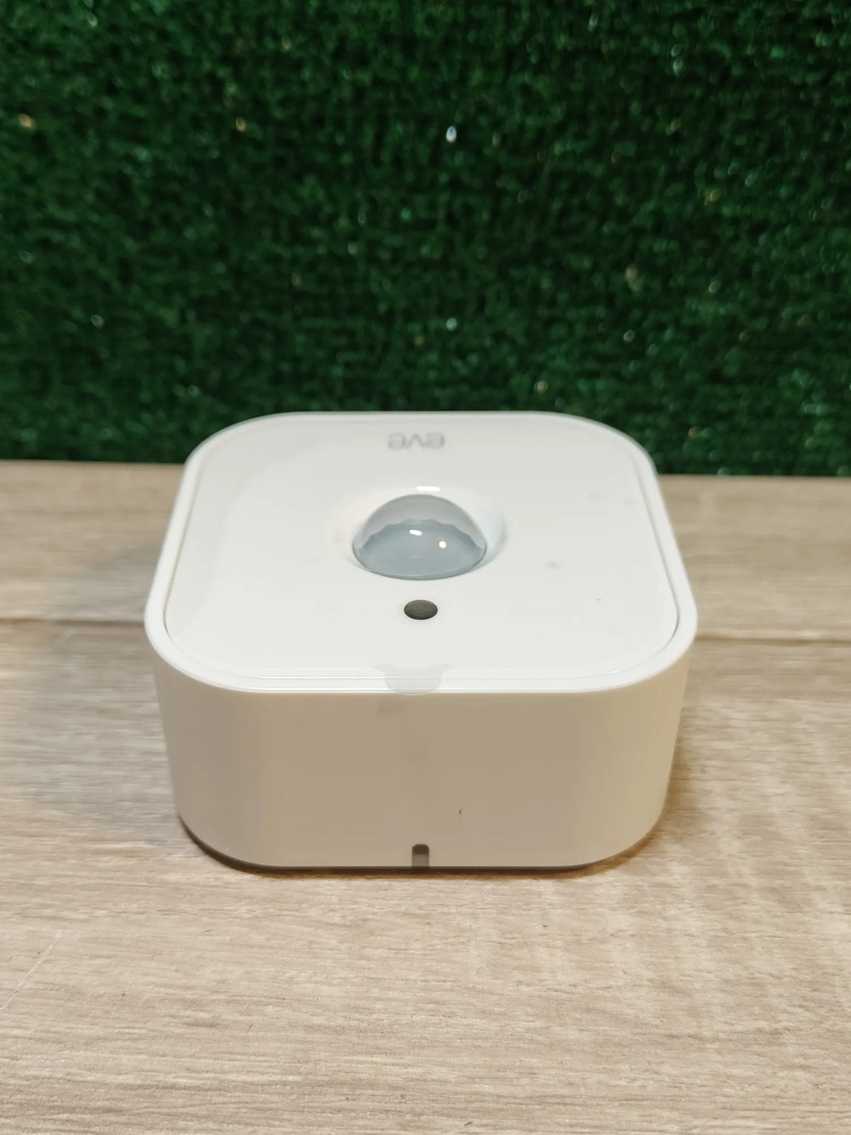 Sensor Inteligente de Movimiento con Sensor de luz Eve Motion