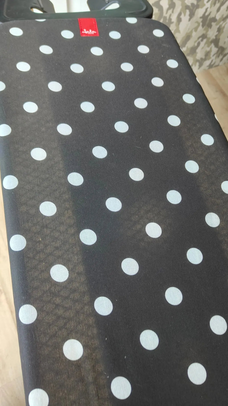 Tabla de planchar plegable, dimensiones 110 x 32 cm