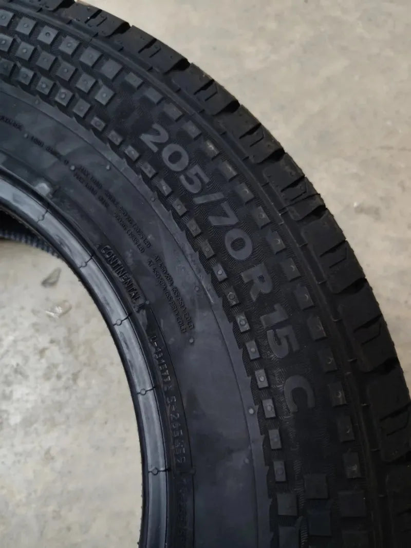 Neumático 205/70 R15C 106/104R - CONTINENTAL