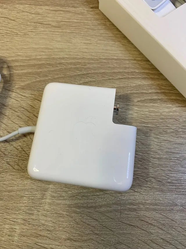 Adaptador de Corriente Apple MagSafe - Apple