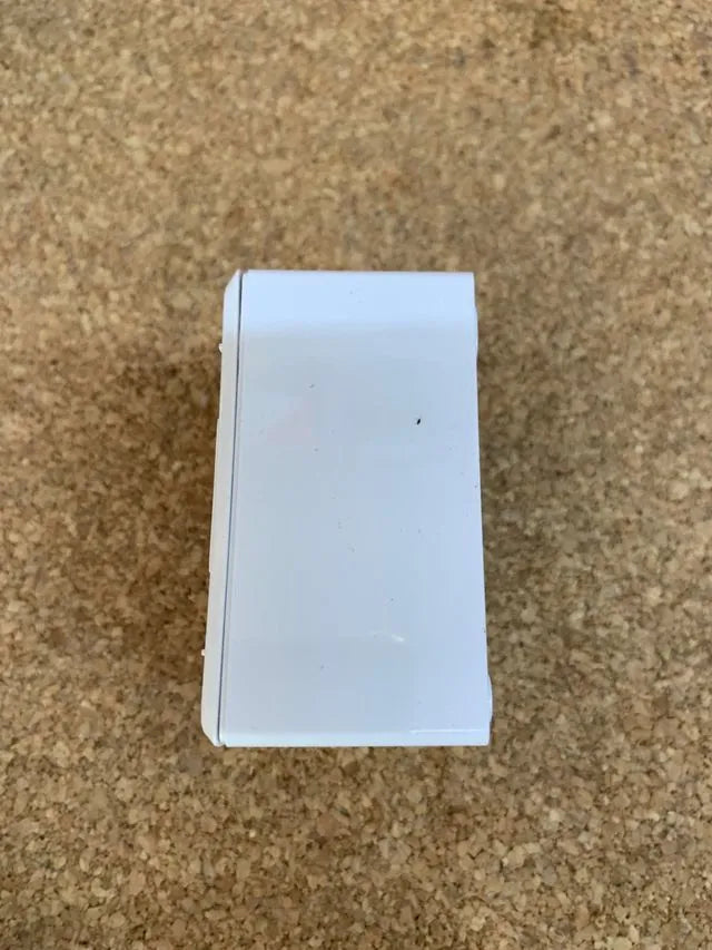 Placa para Toma de Corriente