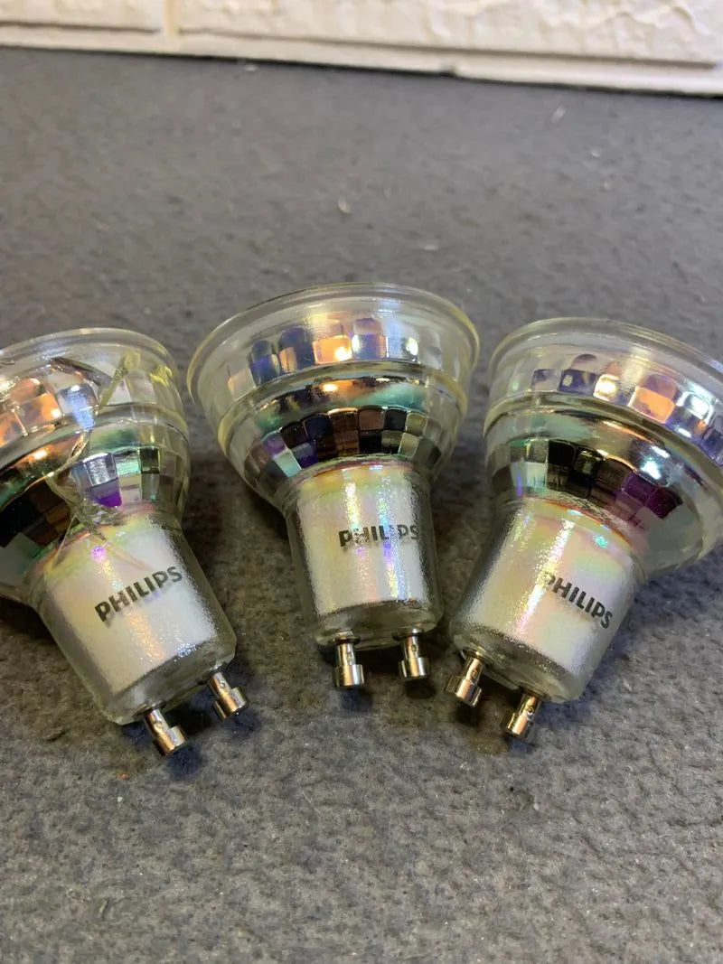 Bombilla tipo foco 4.6W Philips