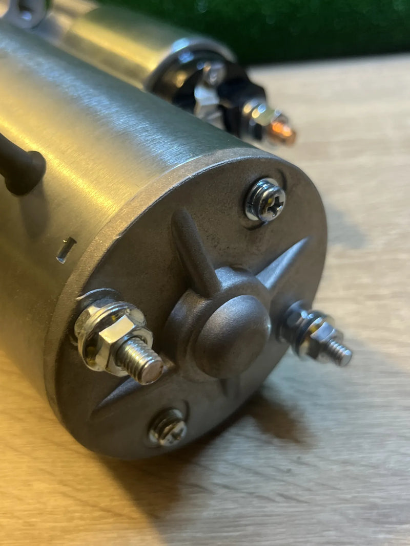 Motor de arranque HELLA