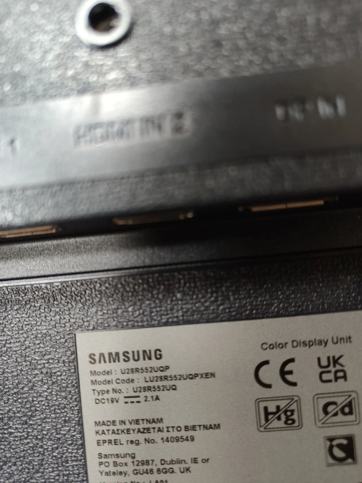 Monitor de 28" 4K - Samsung