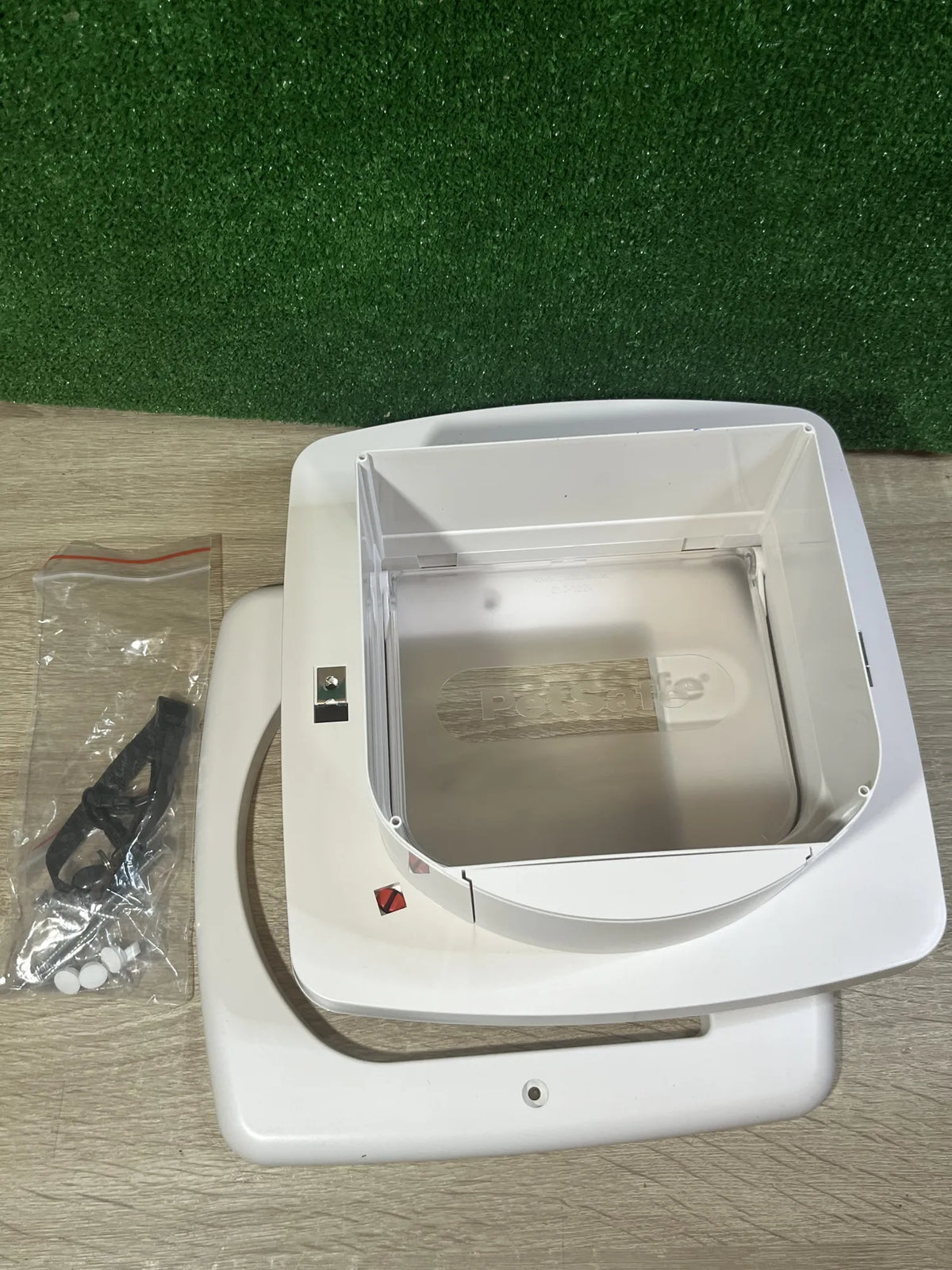 Puerta para Gatos PetSafe Staywell Deluxe