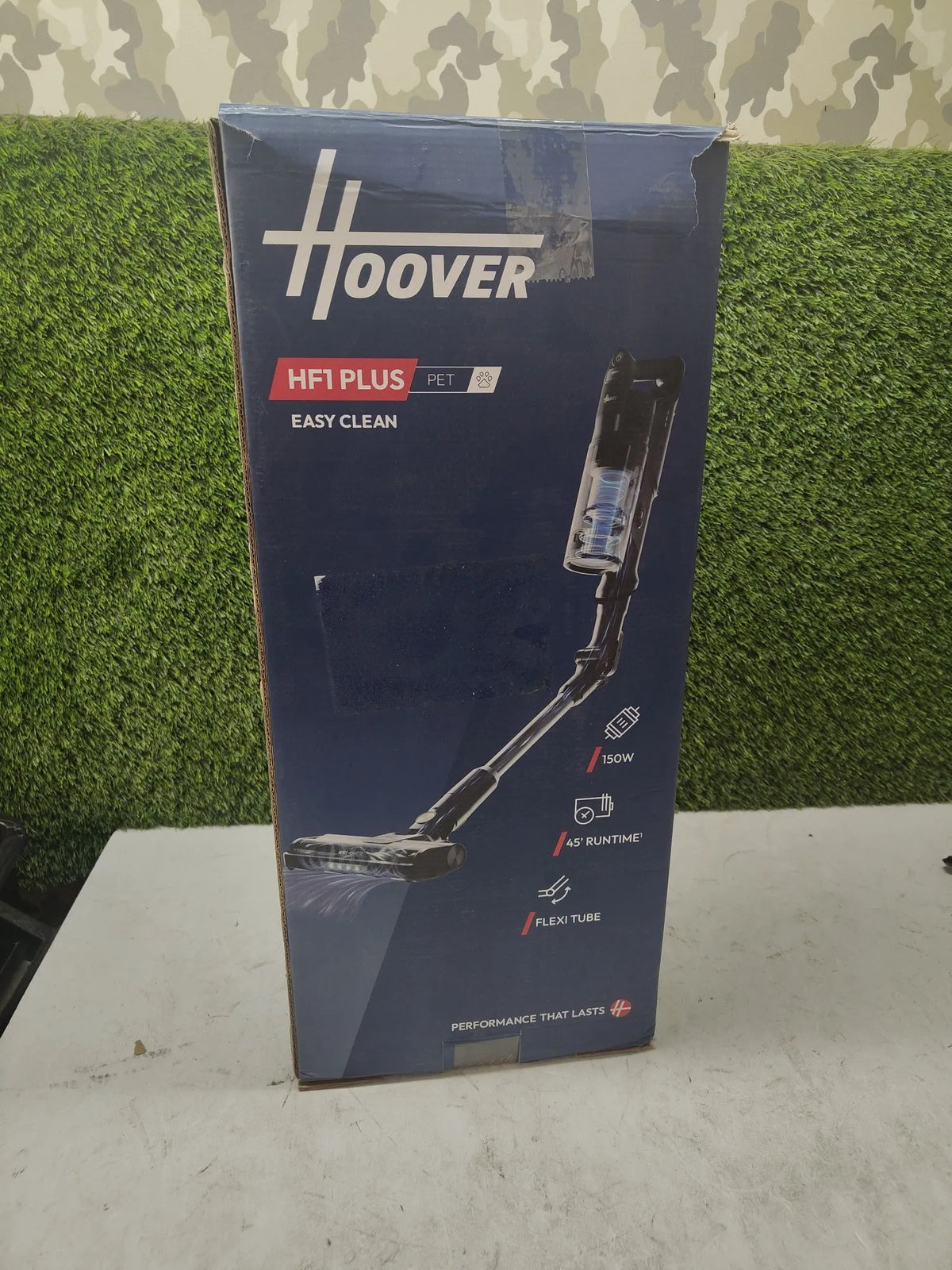 Aspiradora escoba con accesorios - Hoover