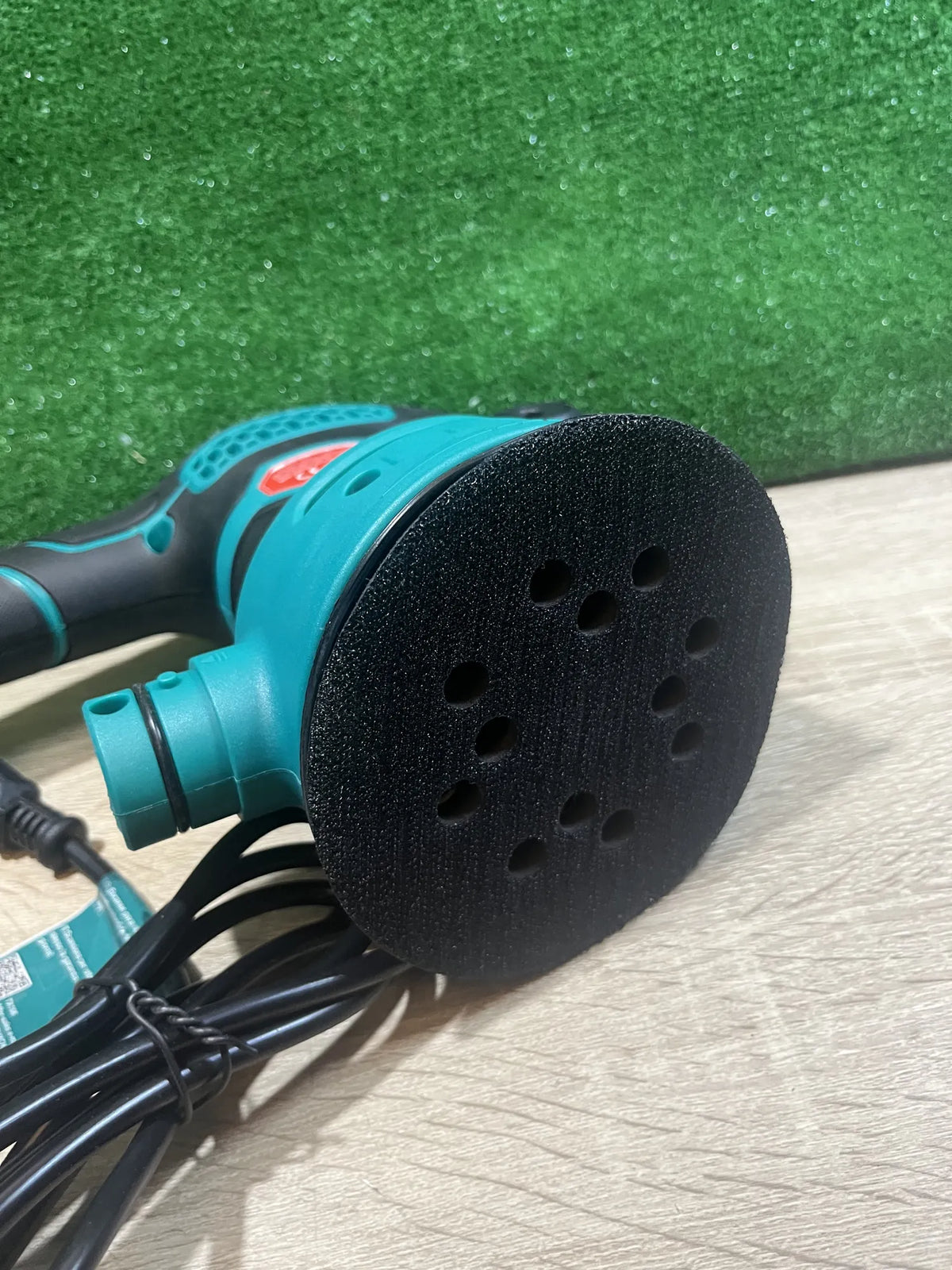 Lijadora Orbital 450W HYCHIKA