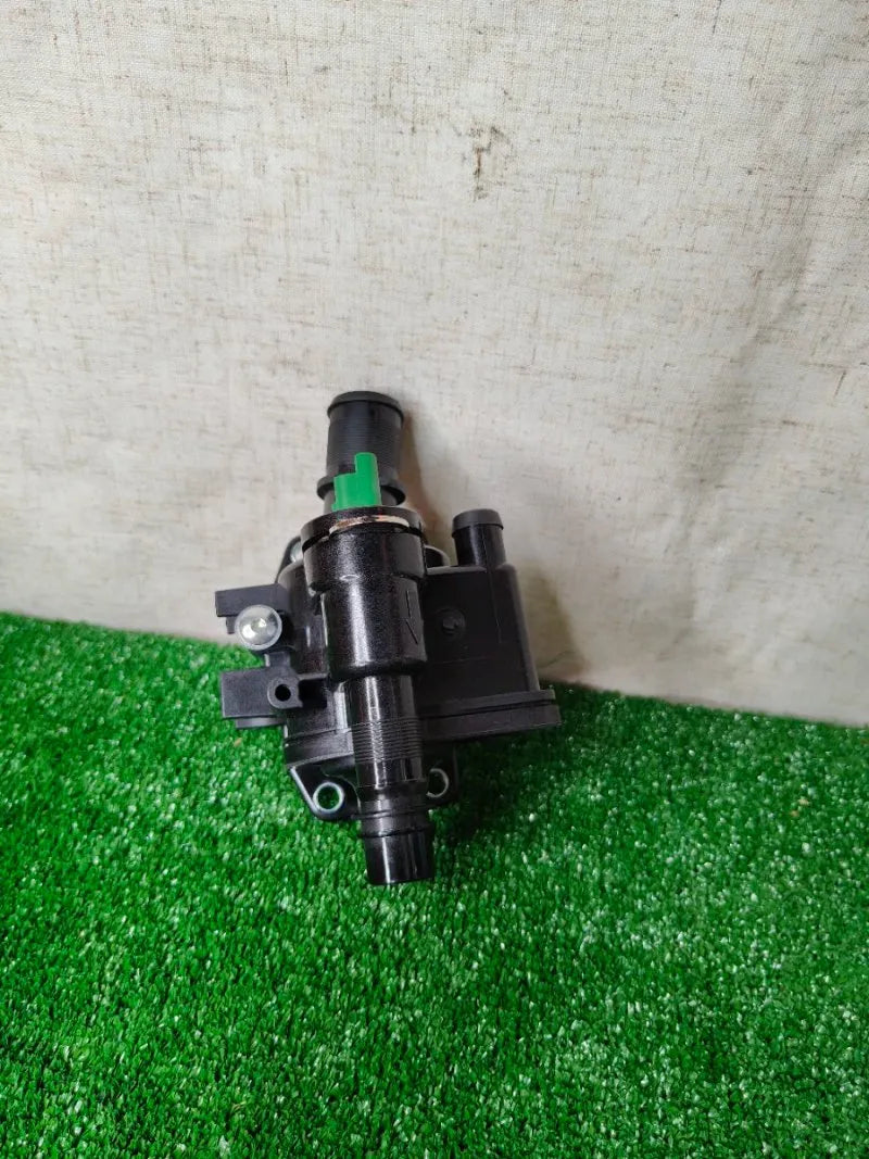 Carcasa Termostato Coche FEBI BILSTEIN 34997