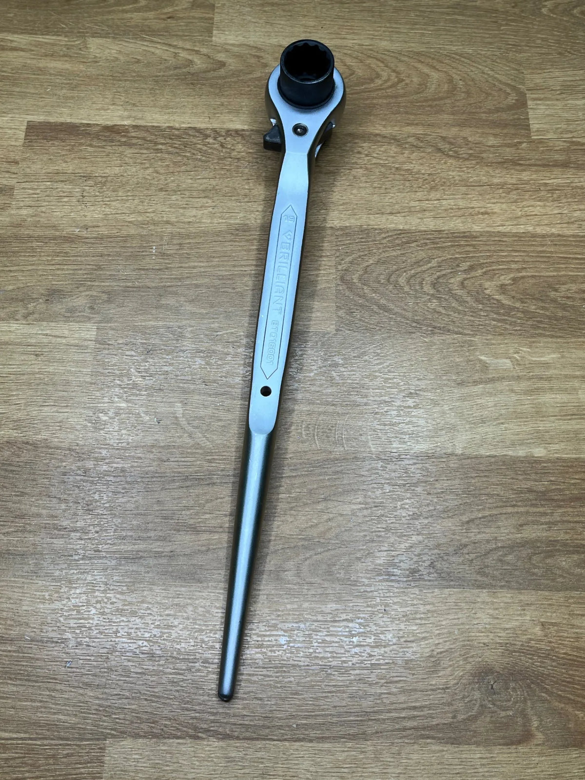 Llave para andamios BT016001 BRILLIANT TOOLS