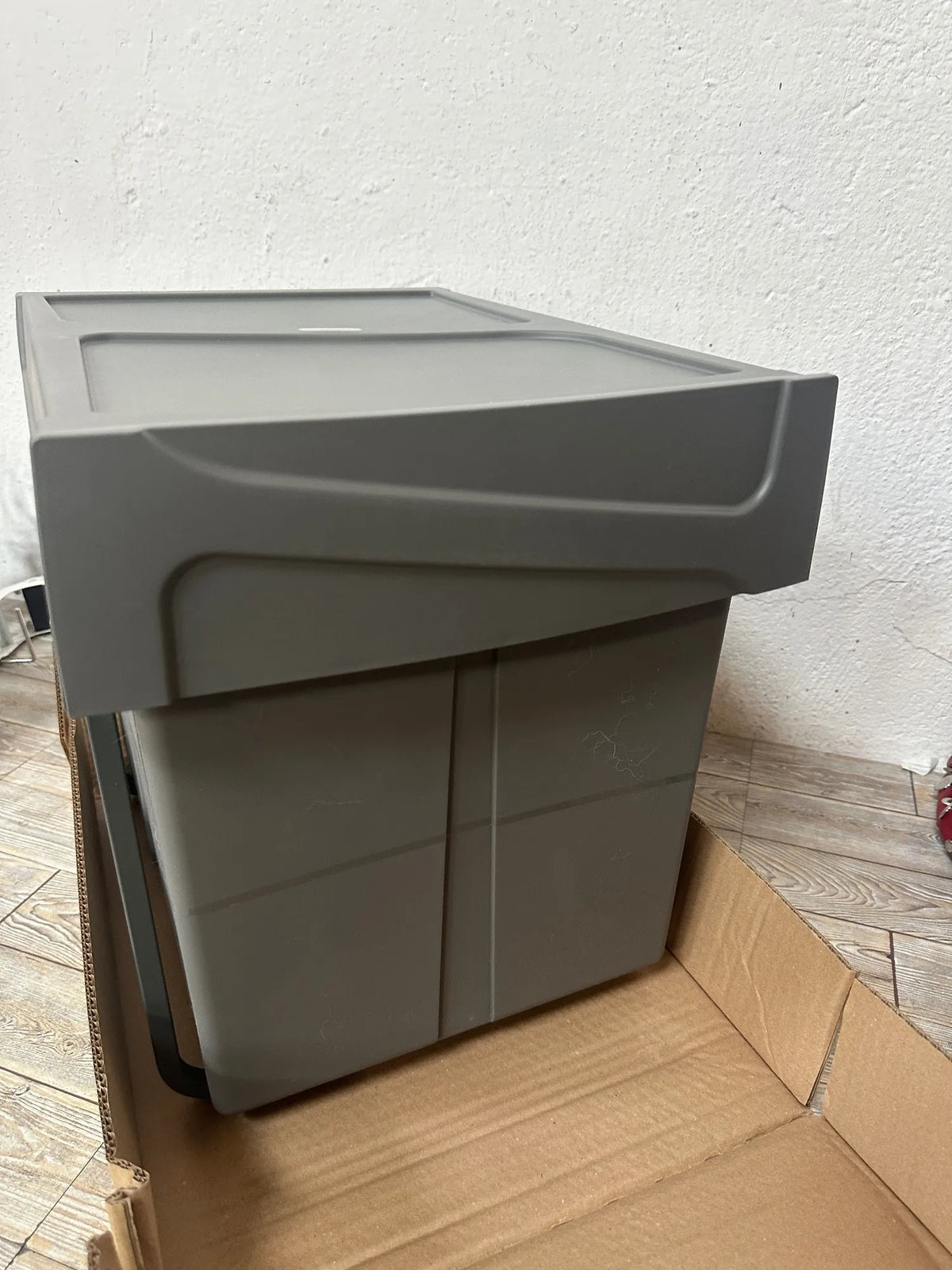 Cubo de basura Emuca