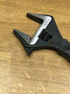 Llave de boca ancha ajustable para fontanería Amazon Basics