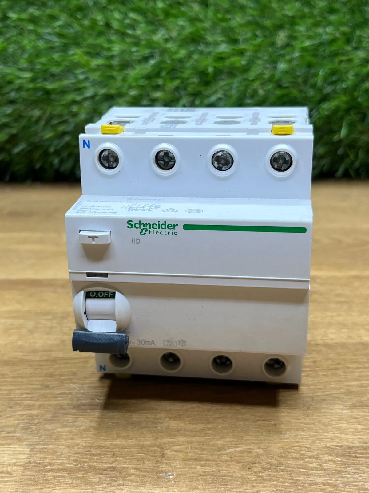 Interruptor Diferencial A9Z21440 Schneider Electric