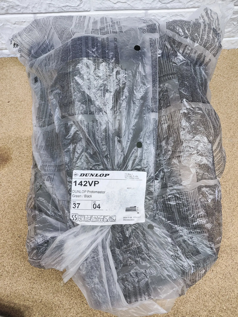 Calzado protector e impermeable Dunlop