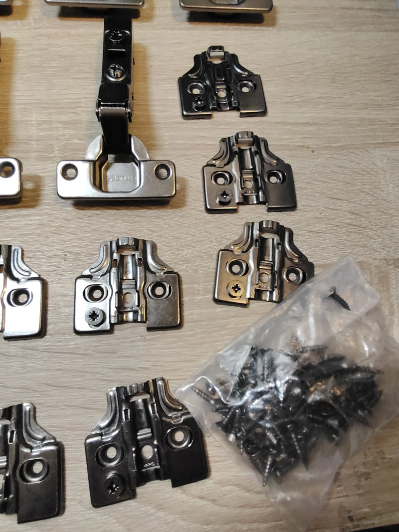 Kit de bisagra recta X91 con cierre suave y suplemento Emuca