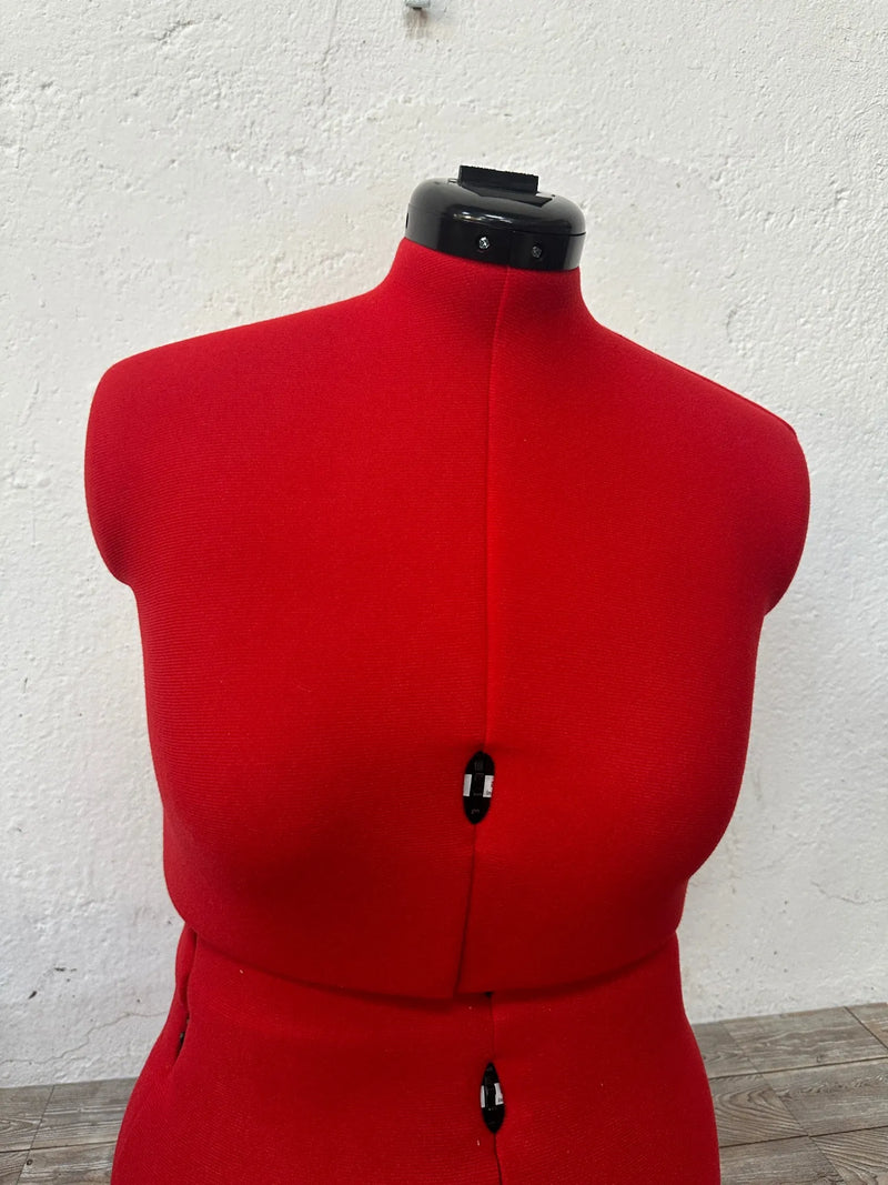 Maniquí ajustable para costura