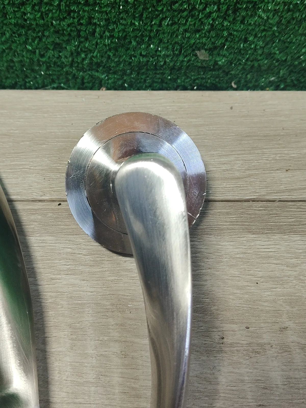 Manetas para puertas de interior Emuca