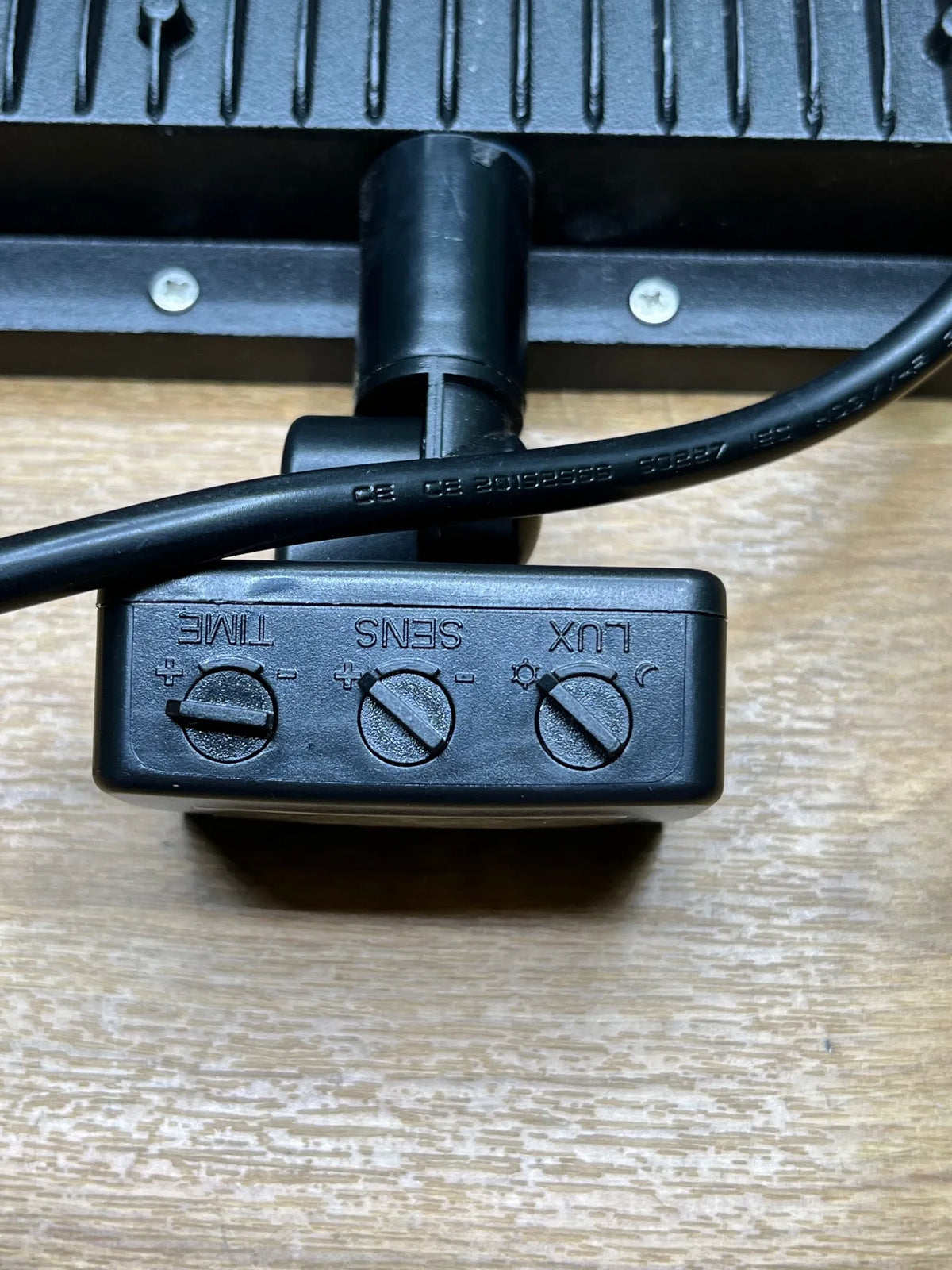 Foco LED con Sensor de Movimiento 100W