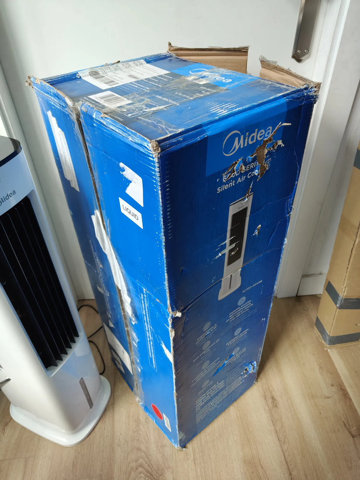 Ventilador con Refrigeración por Agua de 5L, Humidificador e Ionización