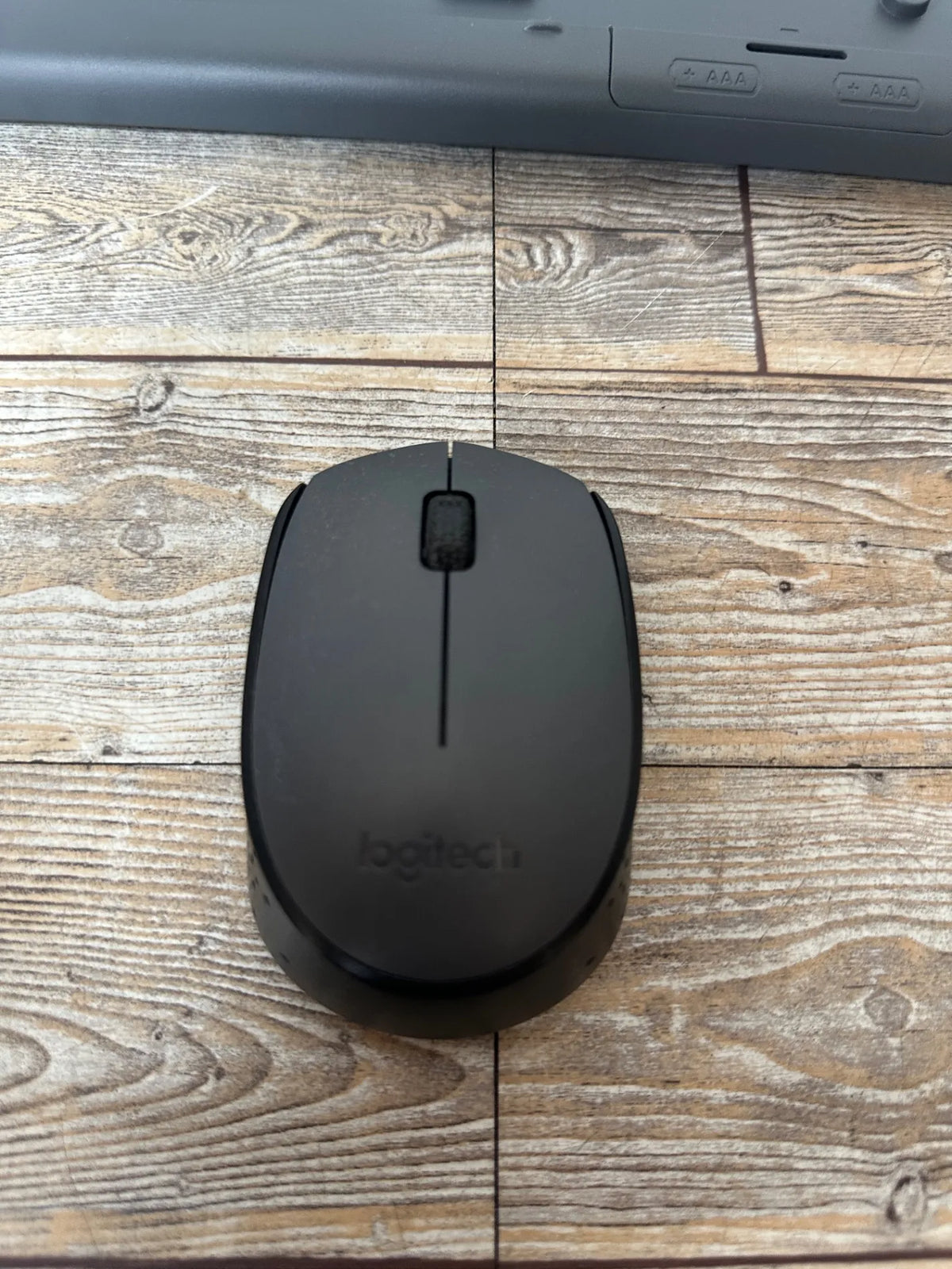 Teclado y ratón Logitech