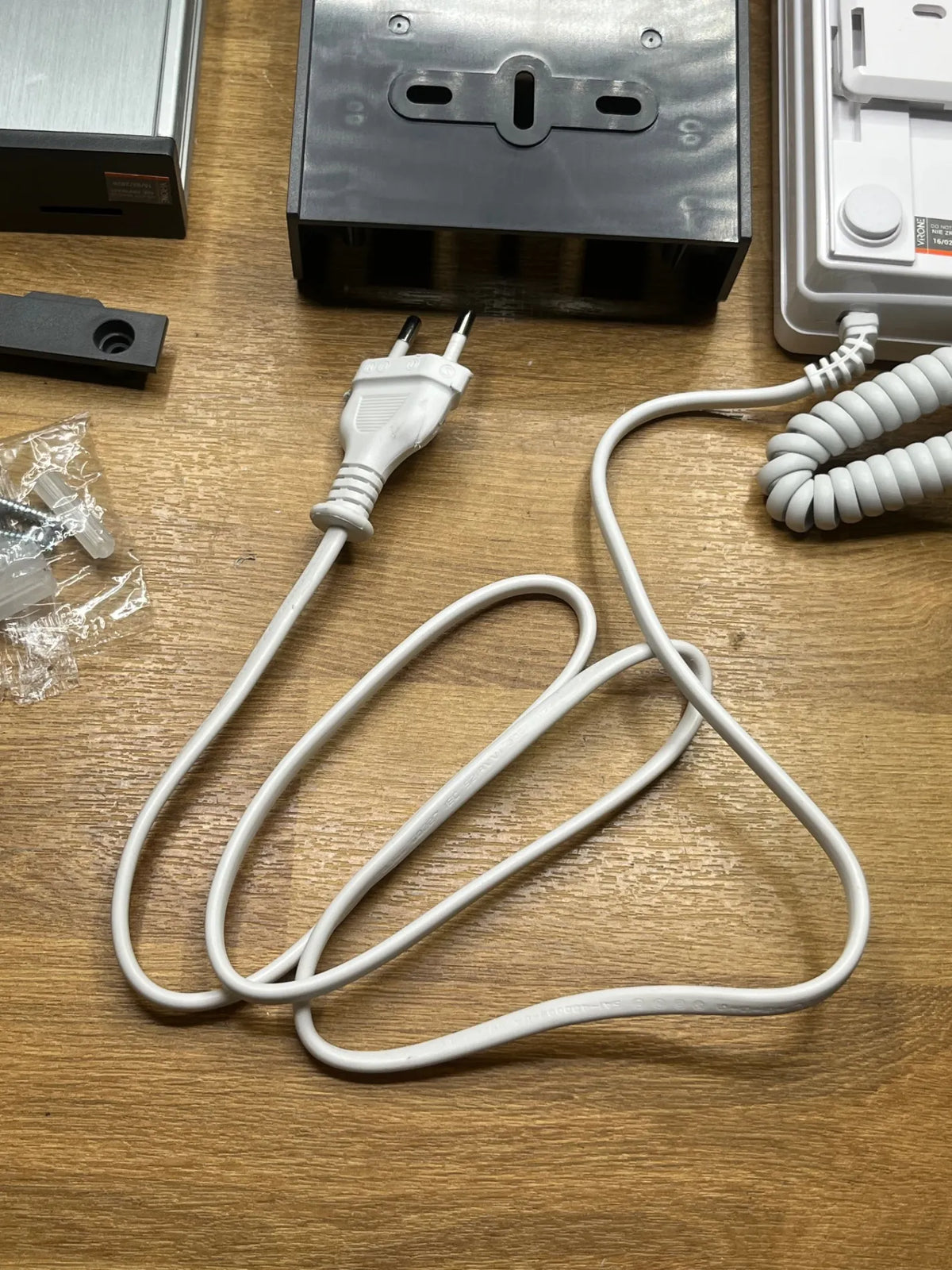 Kit de Intercomunicador de Superficie Unifamiliar Virone