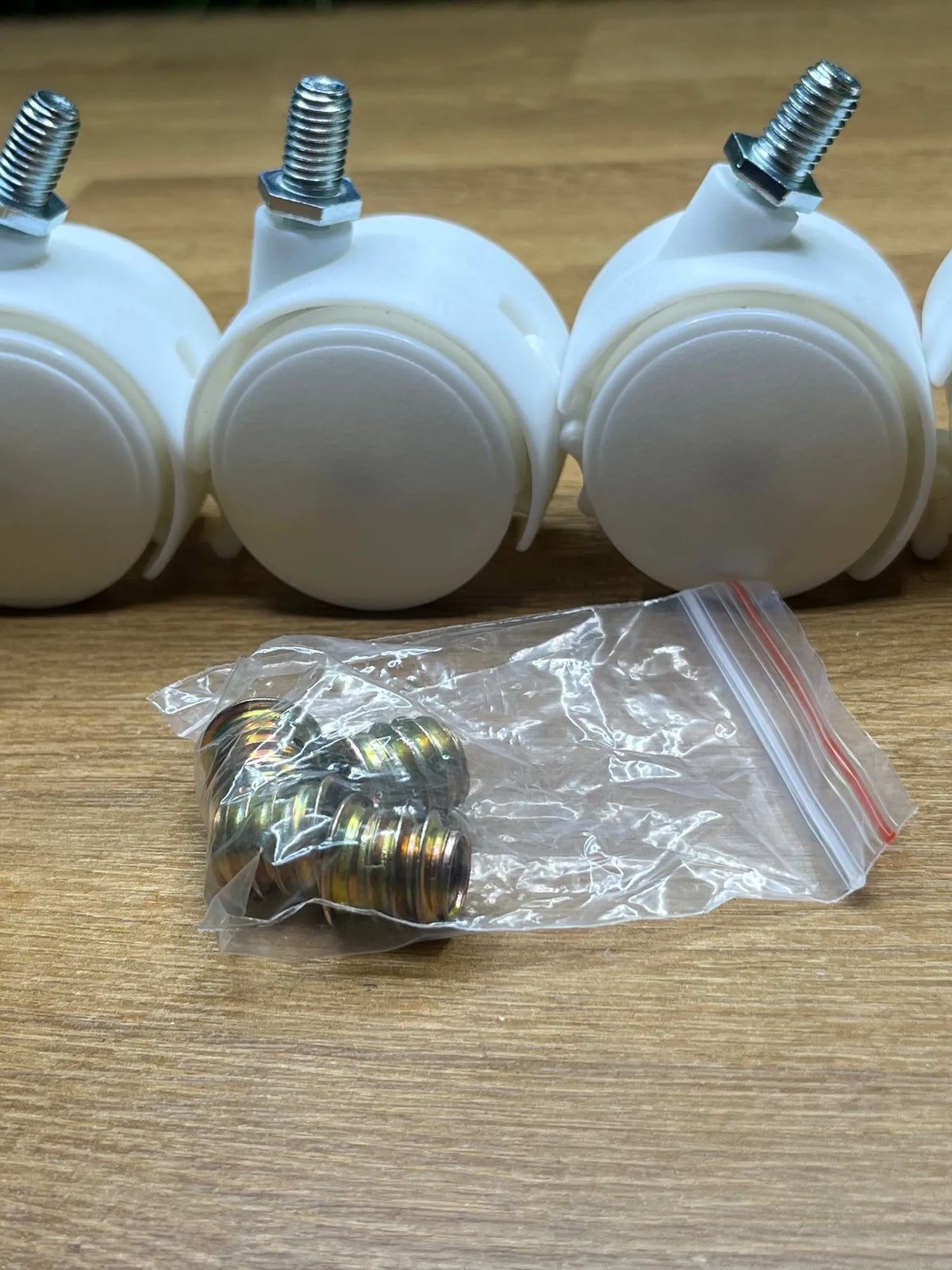 4 ruedas giratorias universales con frenos