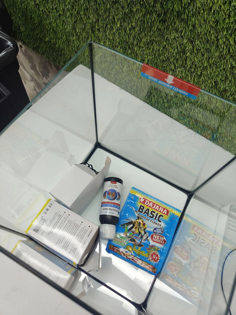 Kit completo de acuario de 30L - Nano