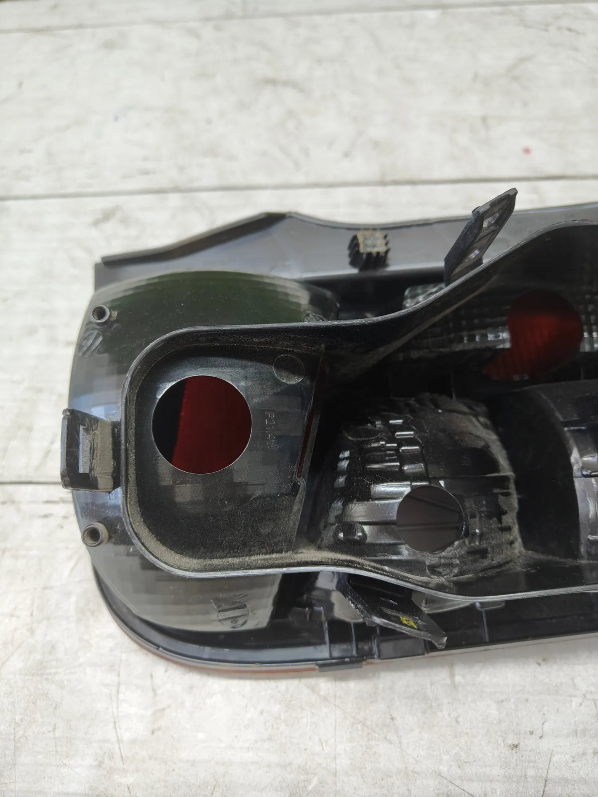 Luz trasera izquierda roja compatible con Volkswagen