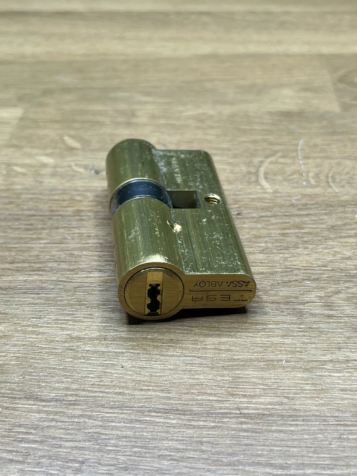 Cilindro de Alta Seguridad Dorado TX80 Tesa Assa Abloy