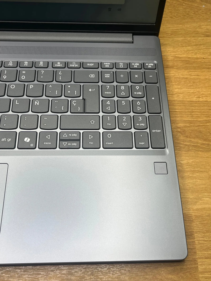 Ordenador Portátil IdeaPad Slim 3 Gen 10 Lenovo