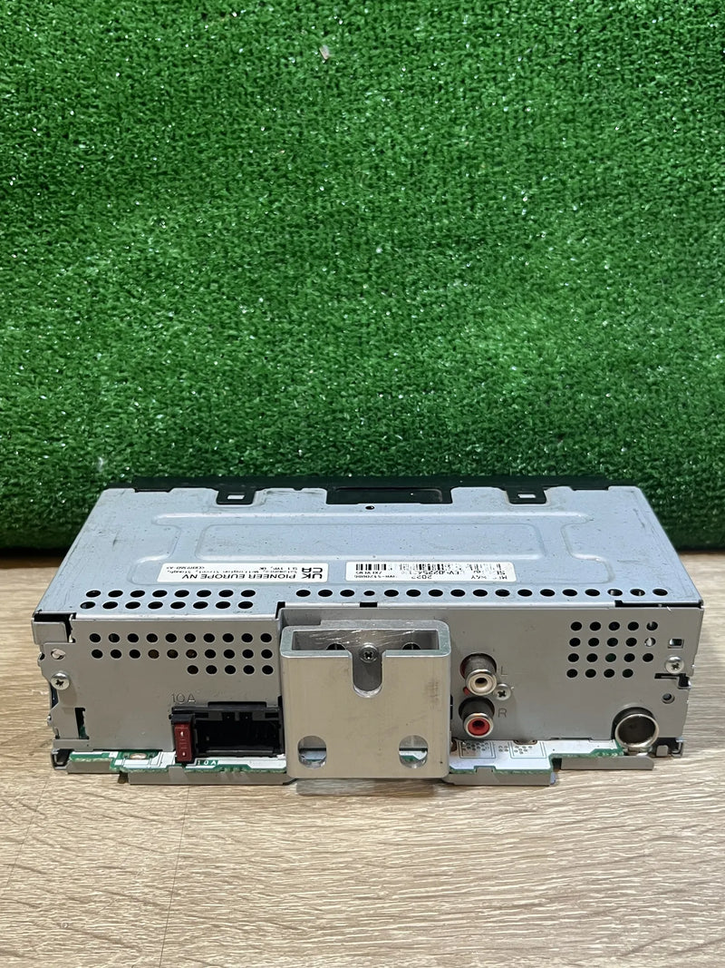 Autoradio 1 DIN con sintonizador RDS Pioneer